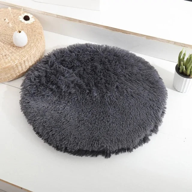 Round Plush Calming Dog Bed – Soft Fluffy Pet Cushion for Deep Sleep